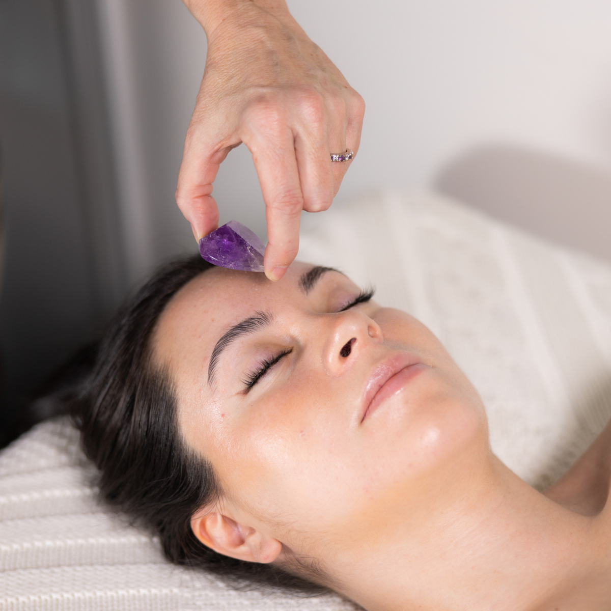 Crystal Light Therapy Courses